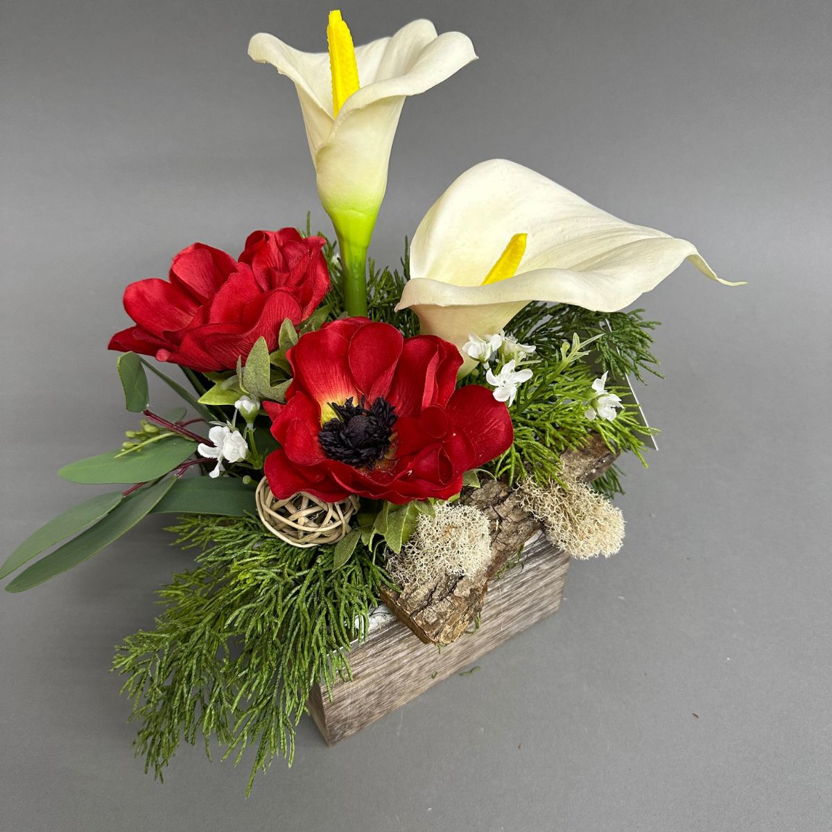 Montage fleurs de soie rouge et blanc